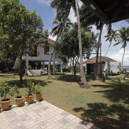 Kallanchery Retreat Kochi المظهر الخارجي الصورة