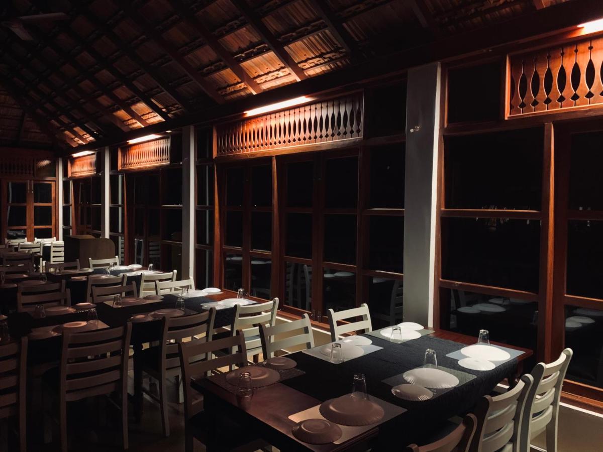 Kallanchery Retreat Kochi المظهر الخارجي الصورة