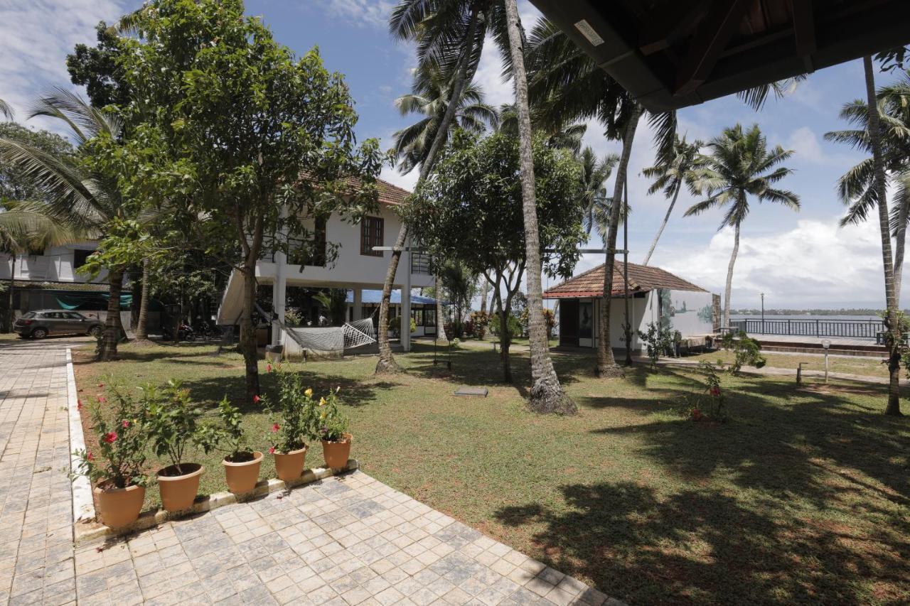 Kallanchery Retreat Kochi المظهر الخارجي الصورة
